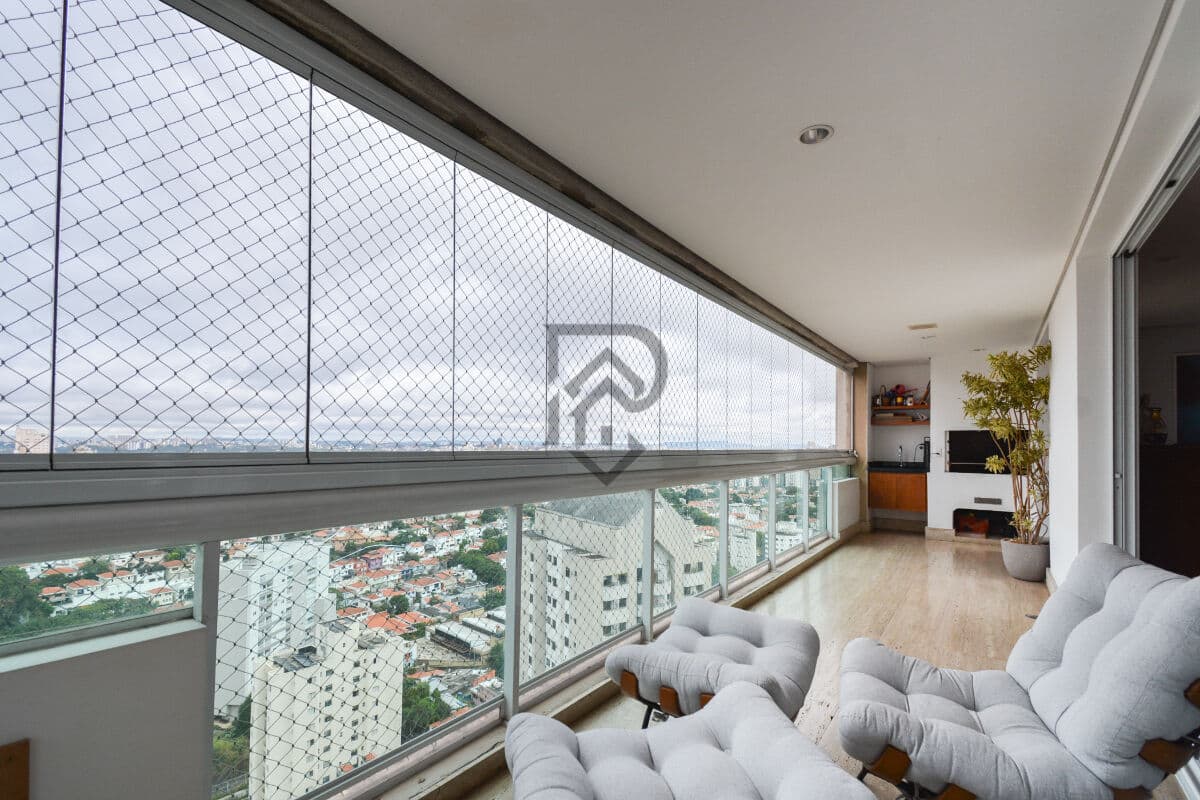 Apartamento vila madalena andar alto vista livre