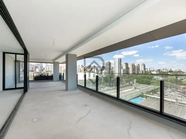 Apartamento Alto Padrão frente parque ibirapuera