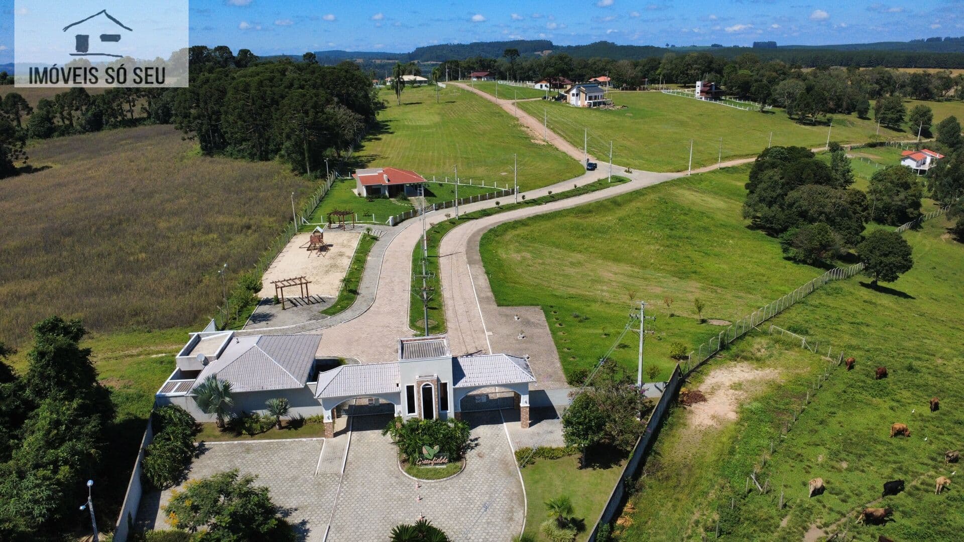 Casa de Campo/ Chácara em Condomínio de Alto Padrão