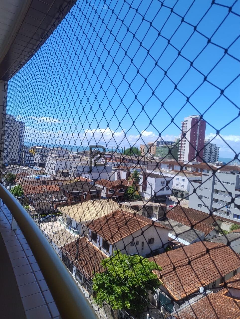 APARTAMENTO DE 02 DORMITÓRIOS COM 01 SUÍTE E 01 VAGA À VENDA – OCIAN, PRAIA GRANDE