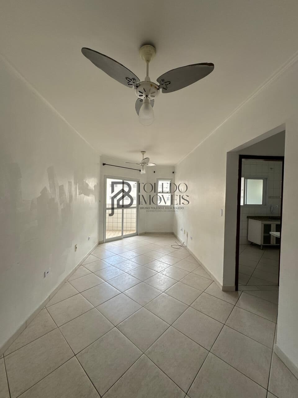Apartamento de 1 Dormitório com suíte no bairro Aviação - Praia Grande
