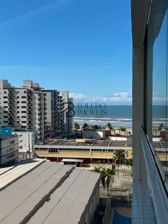 APARTAMENTO DE 02 DORMITÓRIOS COM 01 SUÍTE E 01 VAGA À VENDA R$ 620.000,00 – OCIAN, PRAIA GRANDE