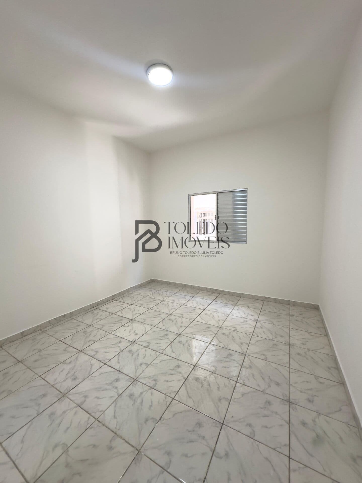 Kitnet Canto do Forte - Churrasqueira R$ 177.000,00