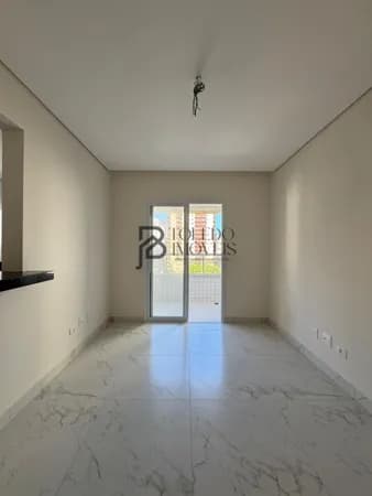 Apartamento de 2 Dormitórios sendo 1 suíte no bairro Caiçara - Praia Grande