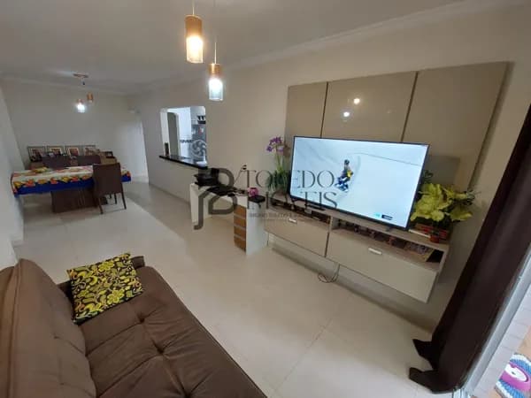Apartamento de 3 Dormitórios sendo 2 suítes no bairro Canto do Forte - Praia Grande