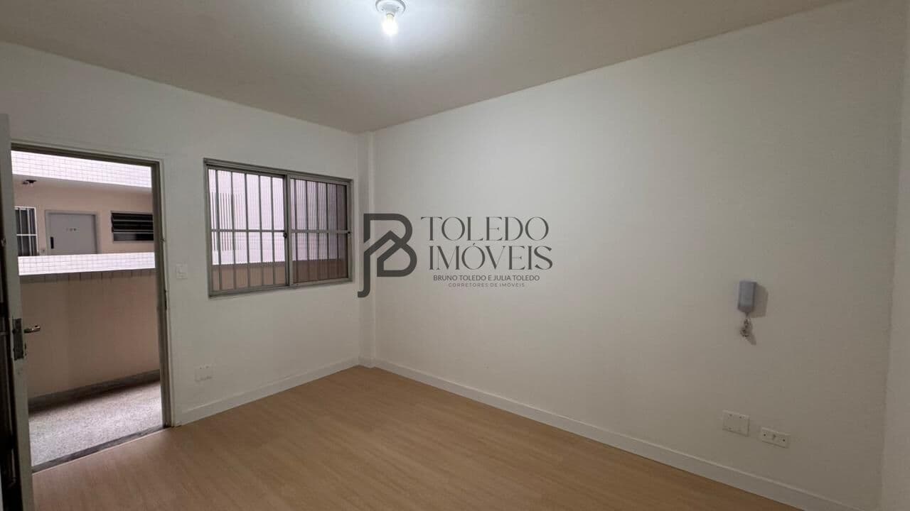 APARTAMENTO DE 01 DORMITÓRIO COM 01 VAGA À VENDA R$ 250.000,00 – BOQUEIRÃO, PRAIA GRANDE