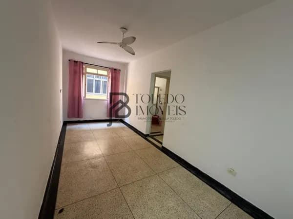 APARTAMENTO DE 01 DORMITÓRIO COM 01 VAGA À VENDA R$ 235.000,00 – GUILHERMINA, PRAIA GRANDE