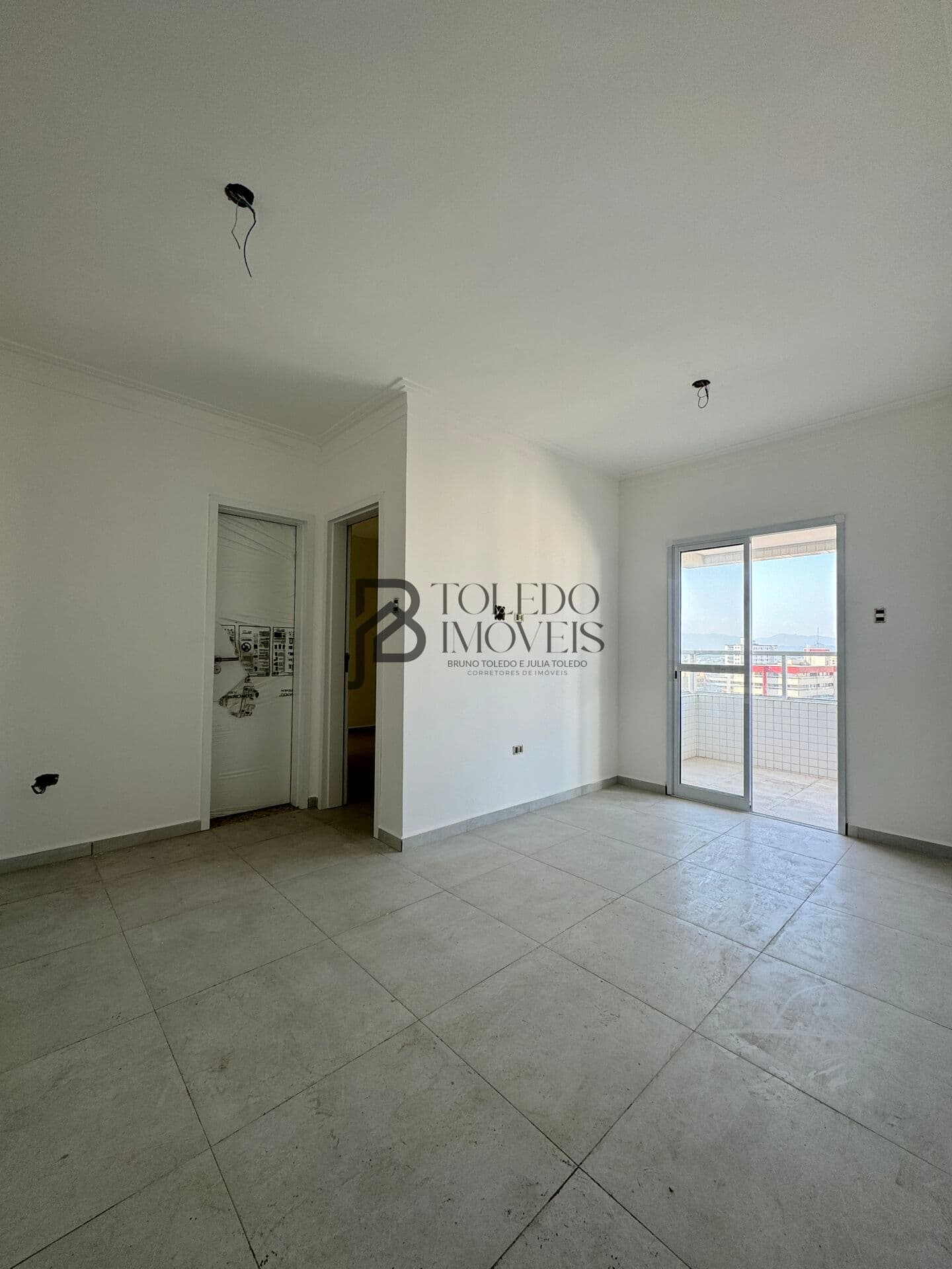 Apartamento de 1 Dormitótio com suíte e lazer completo no bairro Aviação - Praia Grande