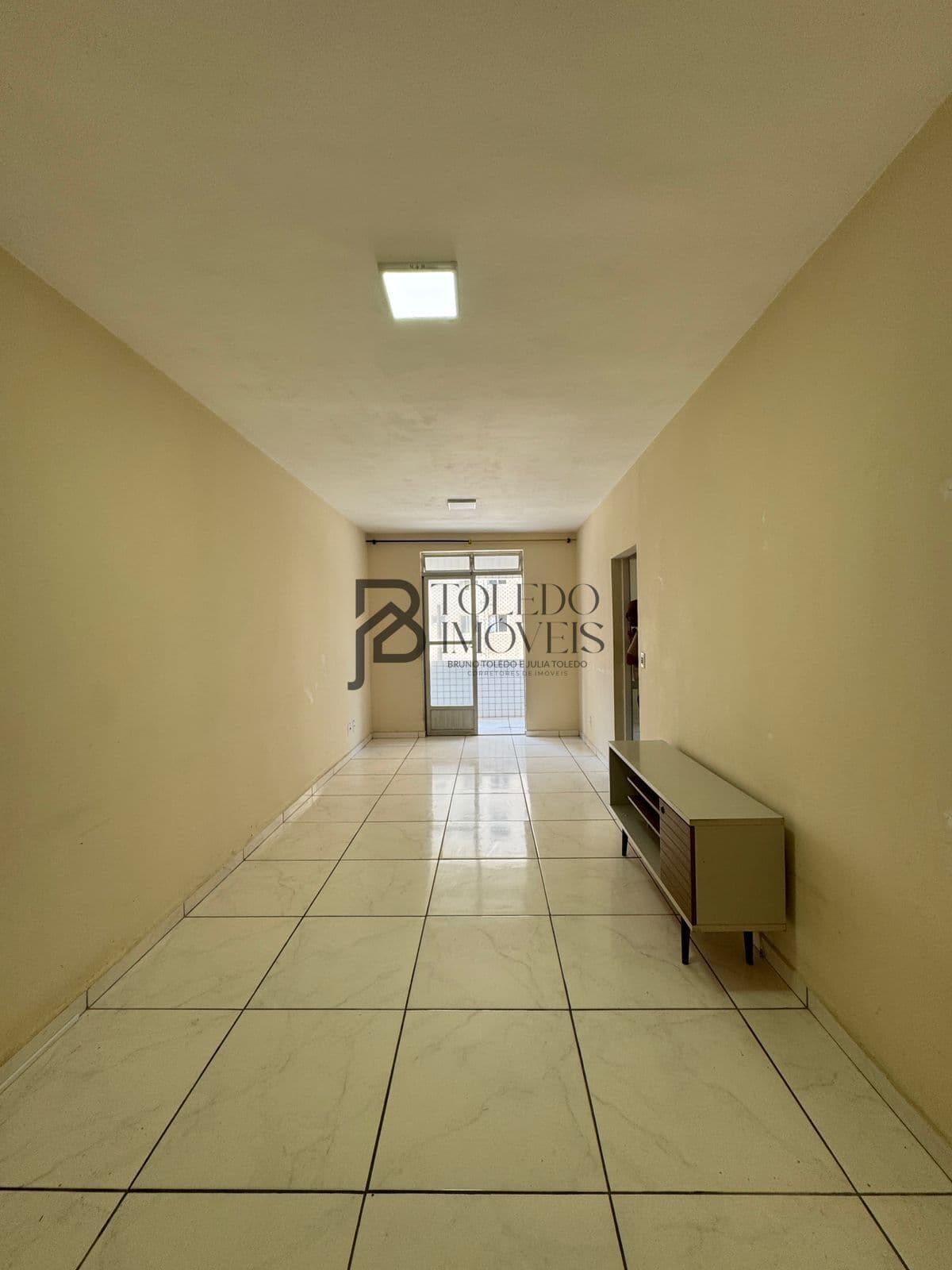 Apartamento 1 Dormitório no bairro Guilhermina - Praia Grande