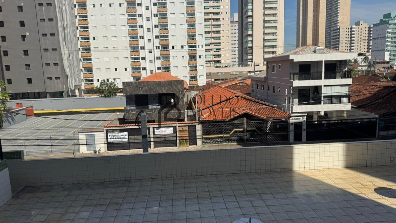 APARTAMENTO DE 01 DORMITÓRIO COM SACADA E 01 VAGA À VENDA R$ 280.000,00 – MIRIM, PRAIA GRANDE