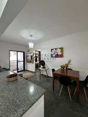 Apartamento de 2 dormitórios, sendo 1 suíte, com 67 m² - Guilhermina / PG