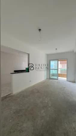 Apartamento de 2 dormitórios sendo 1 suíte e com laser de clube no bairro Boqueirão - Praia Grande