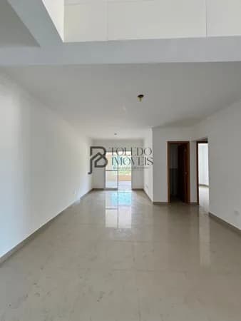 Apartamento com 104 m² com 3 Dormitórios com suíte no bairro Canto do Forte - Praia Grande