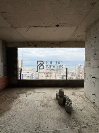 Lançamento 12/2027: Apartamento a 300m do Mar com 2 Dormitórios e Lazer de Clube!