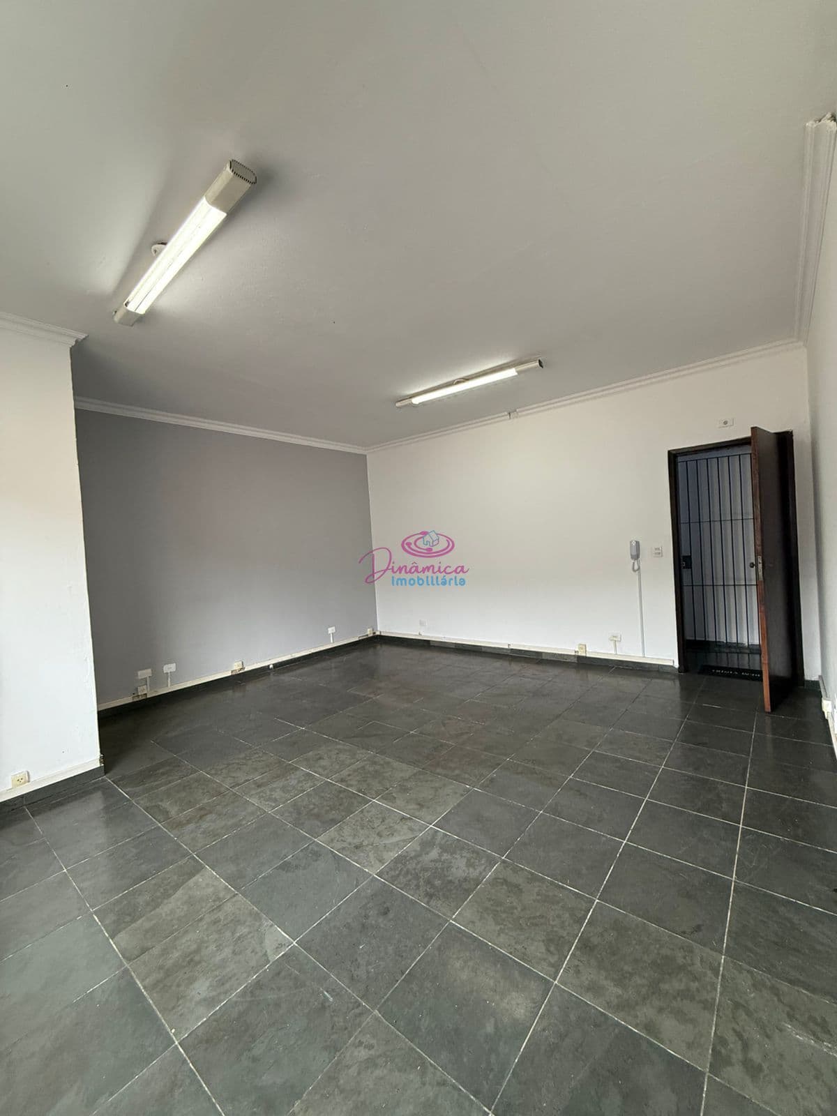 Sala Comercial - Vila Carrão!!!