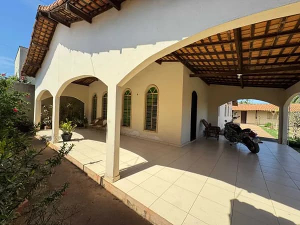 Casa pronta para morar no parque Alvorada 1