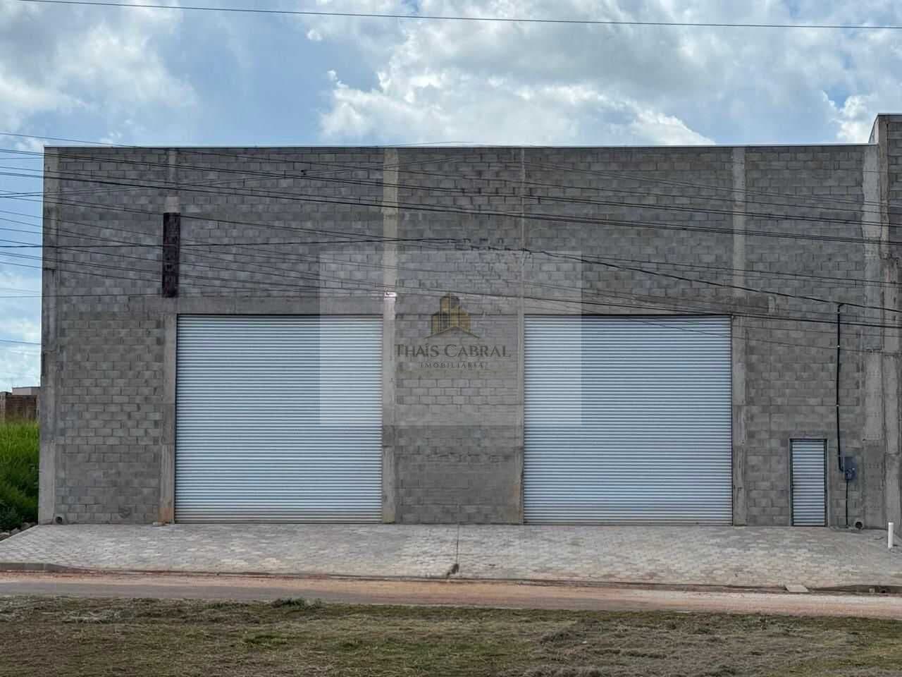 Galpão/Depósito/Armazém em Davinópolis - Centro