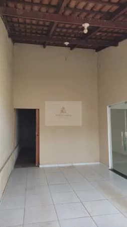 Casa Padrão para Alugar - Av Jacob