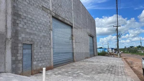 Galpão/Depósito/Armazém em Davinópolis - Centro