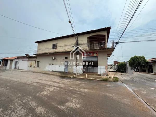 Casa Padrão para venda - Vila Nova