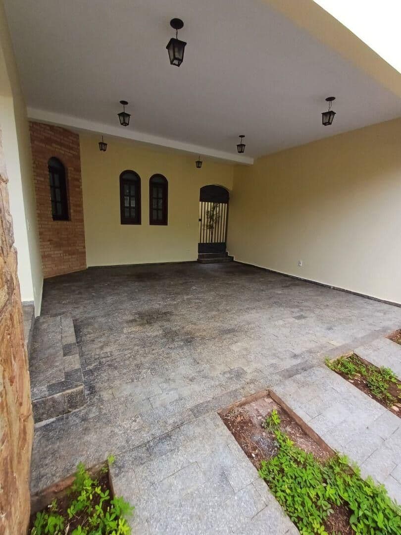 Linda casa Jardim Pagliato. Oportunidade