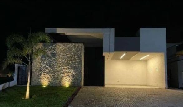 Casa em Condomínio - Casa Térrea em Condomínio à Venda – 239 m²