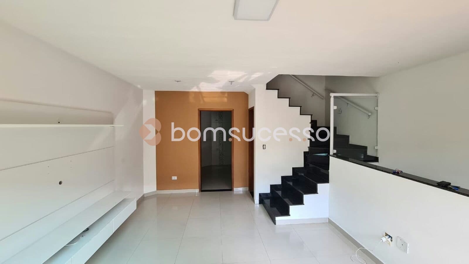 Sobrado em Condomínio com 3 dormitórios para alugar, 134 m² por R$ 3.960,00/mês - Vila Nova Manchester - São Paulo/SP