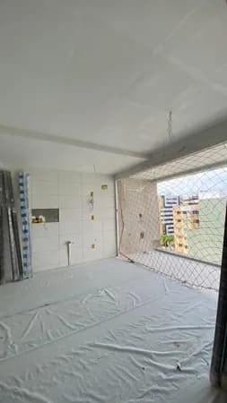 Apartamento Lançamento no coração da Ponta Verde.
