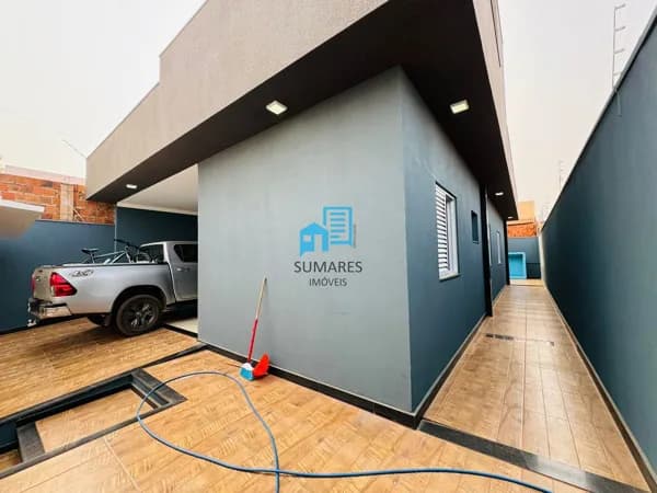 Casa padrão a venda no bairro Jardim dos Buritis - São José do Rio Preto