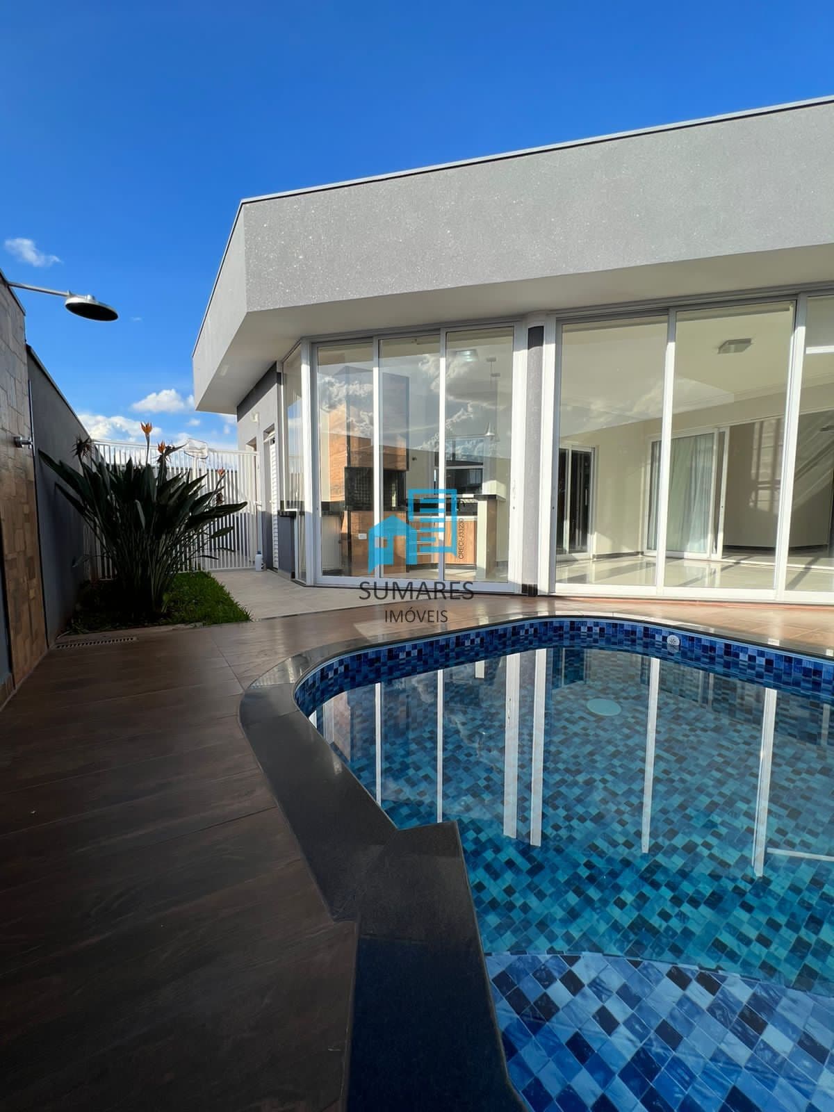 LINDA CASA NO CONDOMÍNIO RECANTO DO LAGO, SÃO JOSÉ DO RIO PRETO