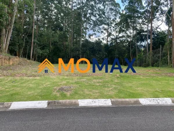 Terreno a Venda em Condomínio em Vargem Grande Paulista - SP