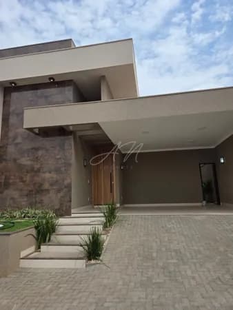 Casa de alto padrão no Condomínio Maria Julia em São José do Rio Preto