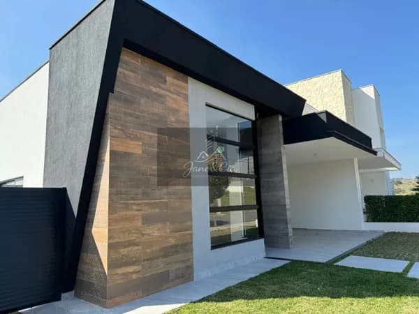 Casa terrea com 03 suite à venda no Condomínio Cyrela em Taubaté SP