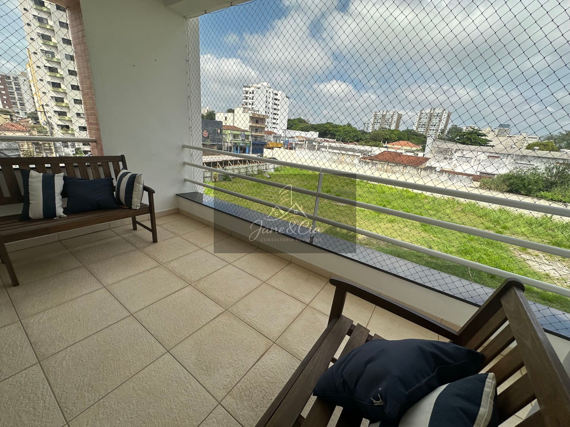 Apartamento com 200m² - 4 Dormitórios Edifício Lumiere Em Taubaté