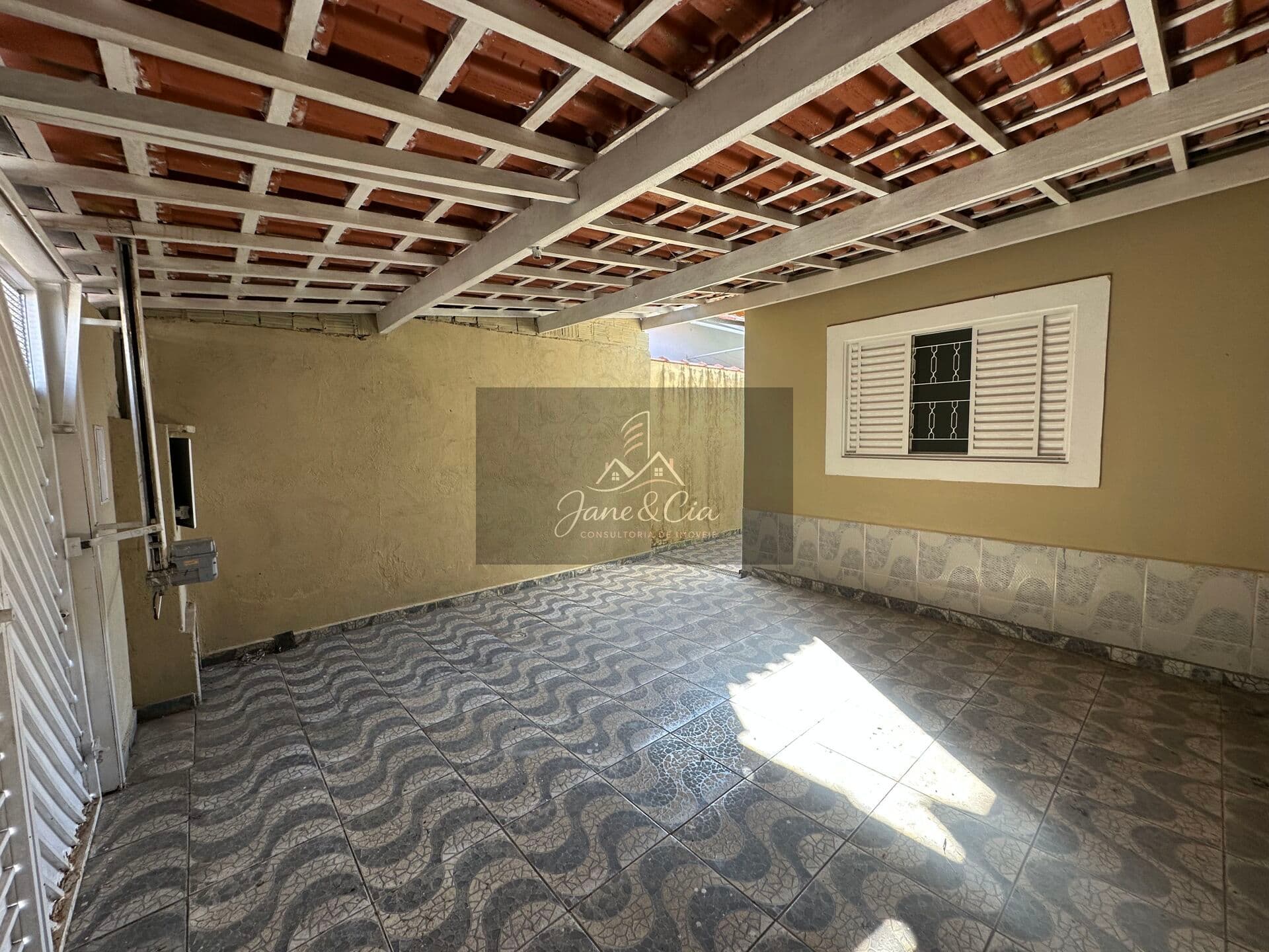 Casa com 2 dormitórios + rancho - bairro Dalla Rosa - Taubaté - SP