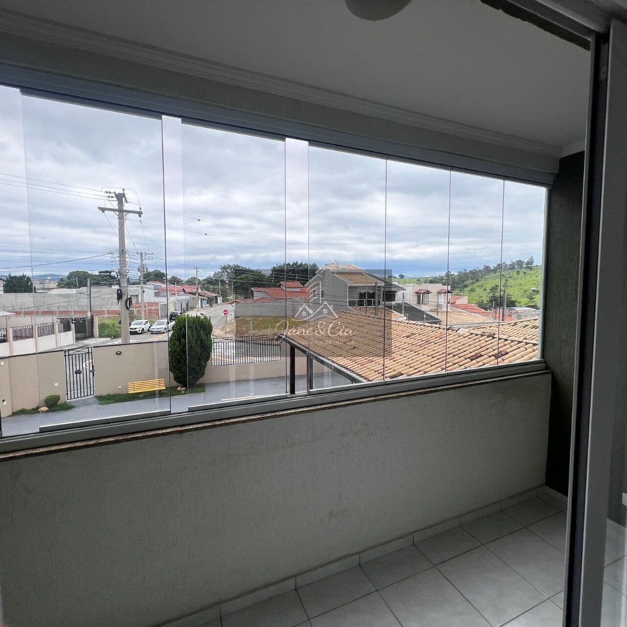 Apartamento de 3 dormitórios sendo 1 suíte no Bairro do Belém em Taubaté