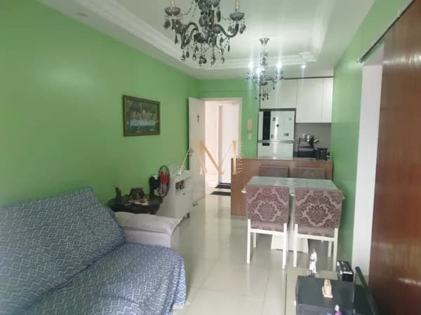 Apartamento 2/4 dentro de Condomínio em Buraquinho