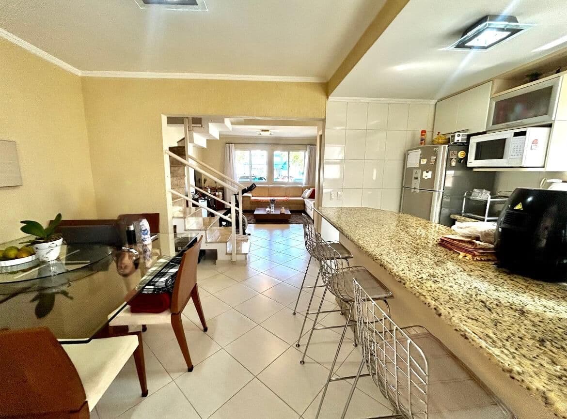 Casa à venda em condomínio fechado na Colônia, Jundiaí/SP
