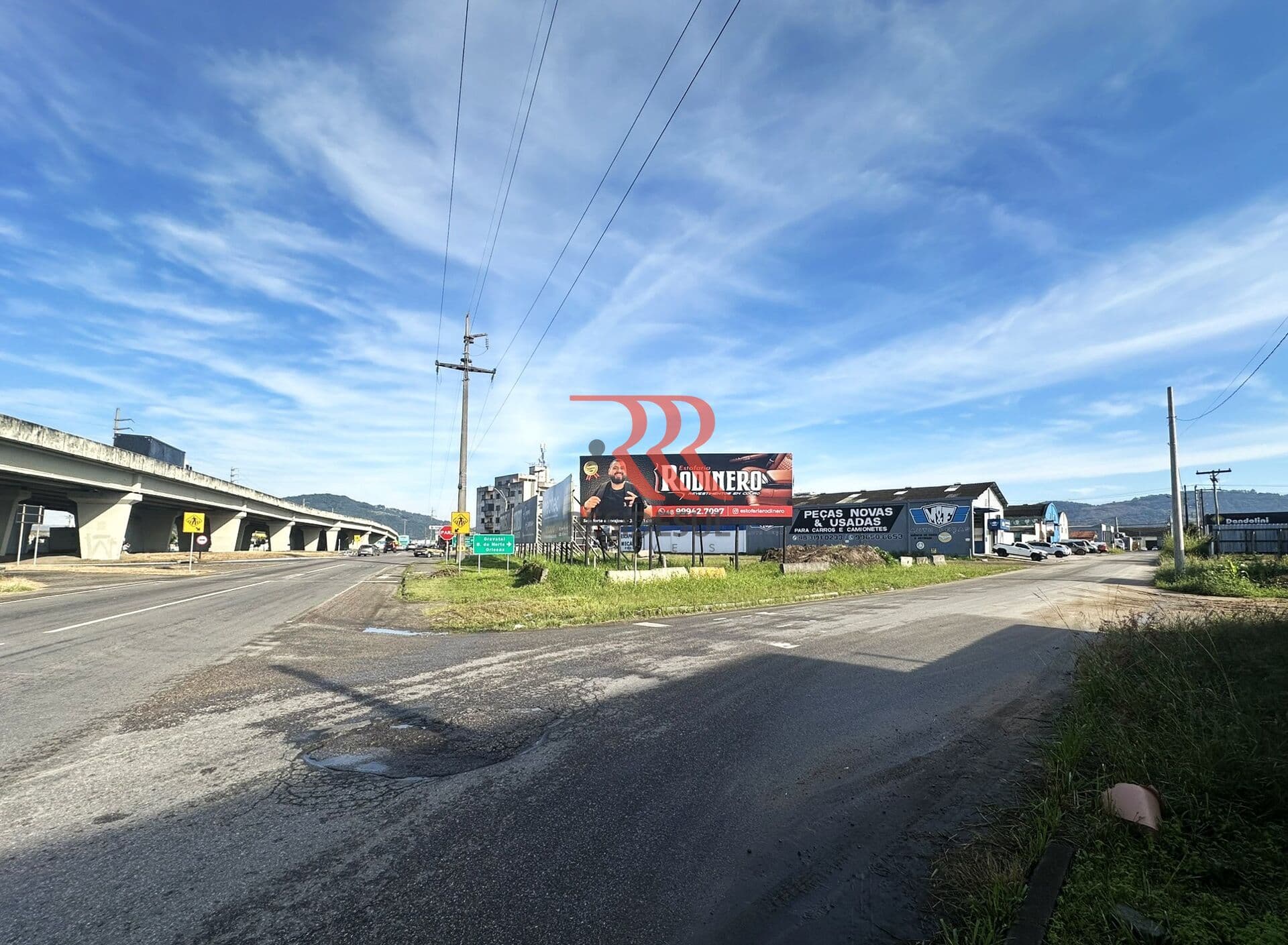 Terreno com área total de 1.631 m²