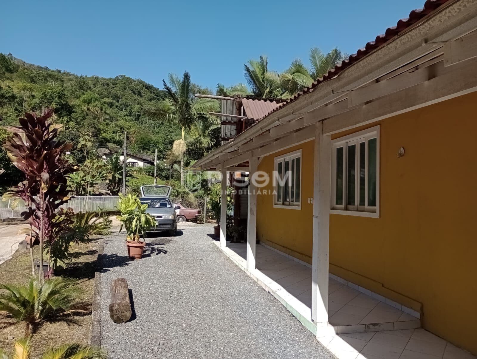 Belíssima Casa Para Moradia ou Comércio