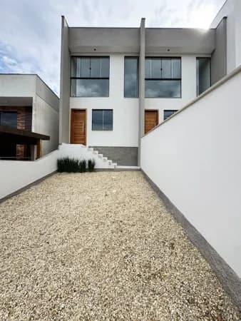 Casa com 2 dormitórios á Venda no Bairro Limeira em Brusque
