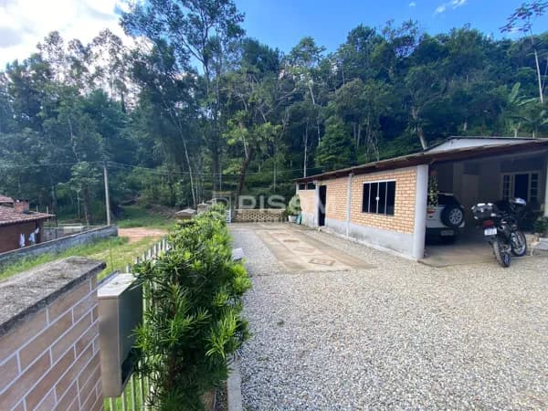 TERRENO COM 2 CASAS A VENDA EM ÁGUAS CLARAS BRUSQUE