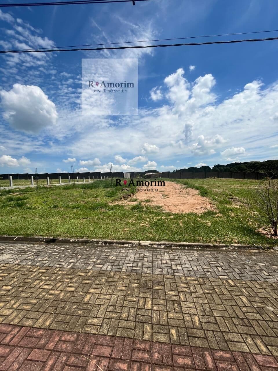 Terreno plano com 1.224, dentro de condominio em Itu