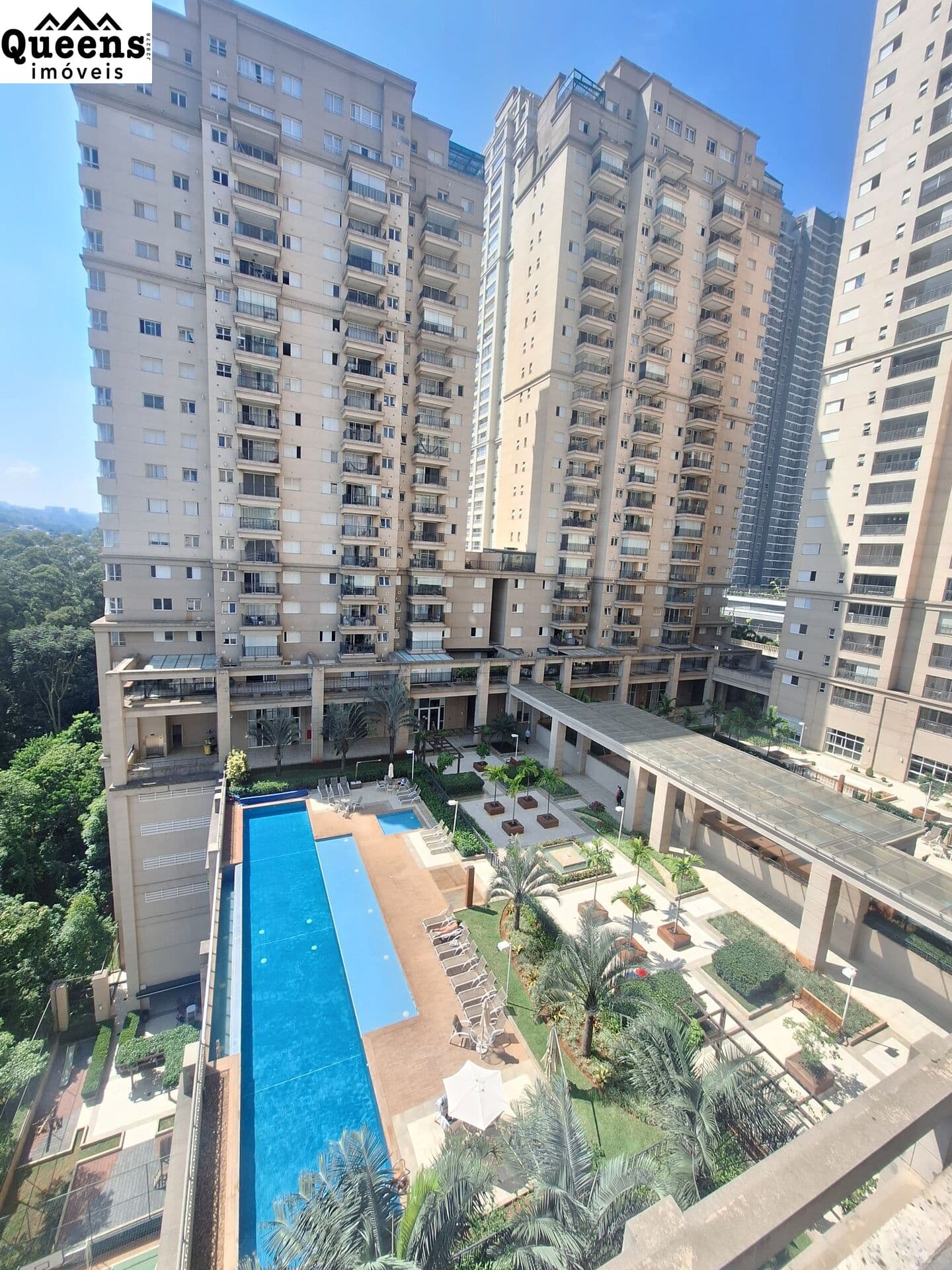 Apartamento Padrão para alugar em Alphaville