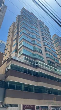 Apartamento em Itapema - Meia Praia