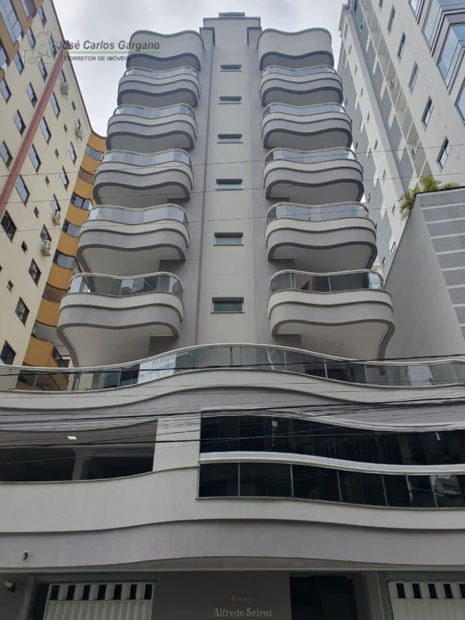 Apartamento Padrão para Aluguel em Meia Praia Itapema-SC