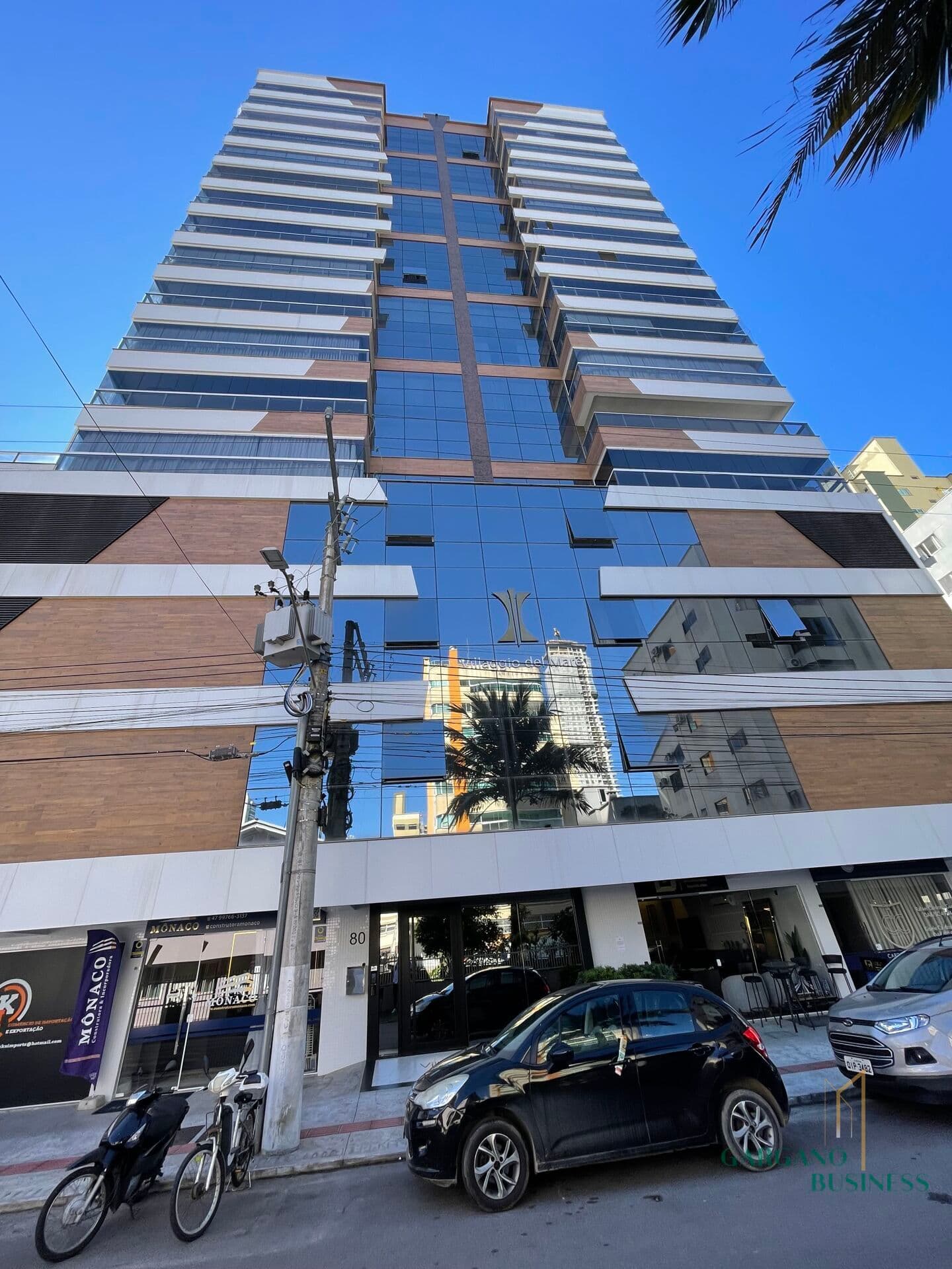 Apartamento em Itapema - Meia Praia