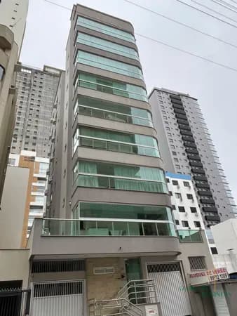 Apartamento em Itapema - Meia Praia