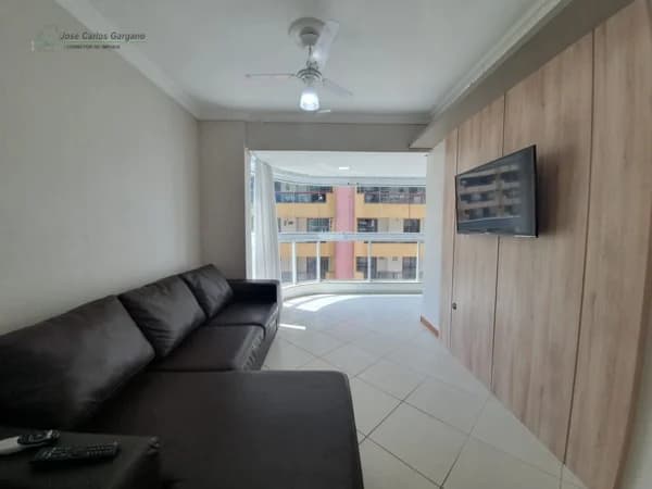 Apartamento Padrão para Aluguel em Meia Praia Itapema-SC