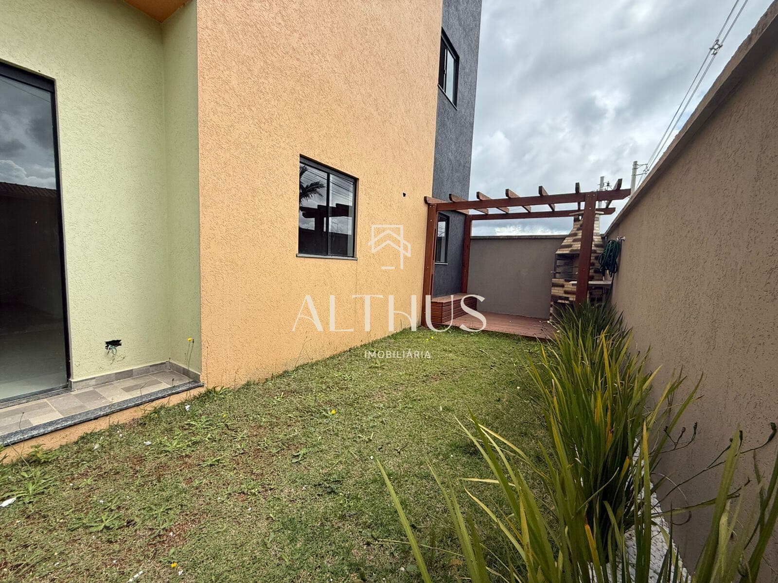 Apartamento em Poços de Caldas - Jardim Vitória V